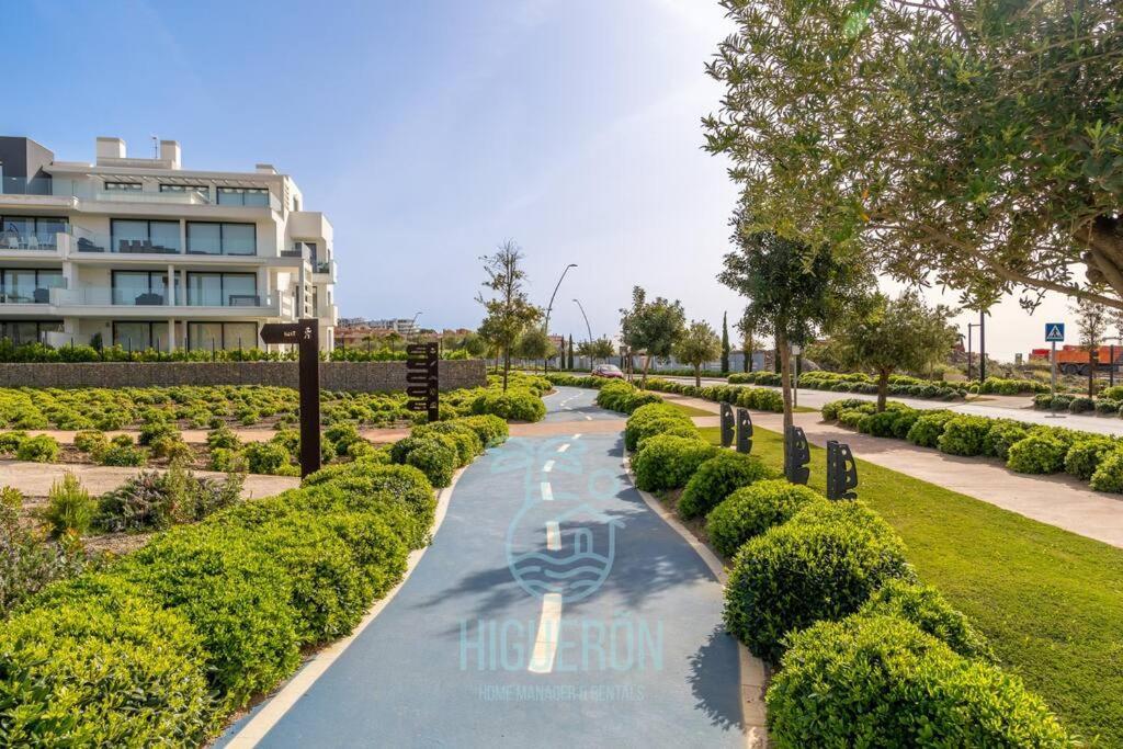 Higueronrentals Golden Sunrise *